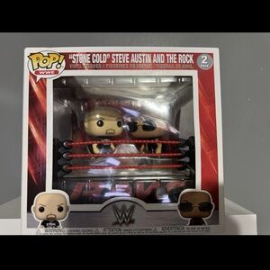 Funko WWE Stone Cold and The Rock in ring.